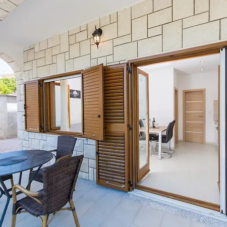 Bisera Apartamento Trogir
