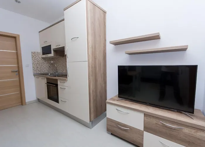 Apartman Bisera *
